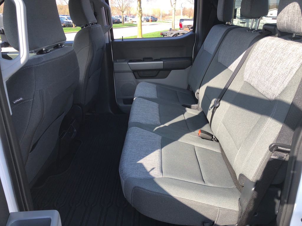Used 2025 Ford F350 XLT AWD/4WD image 22