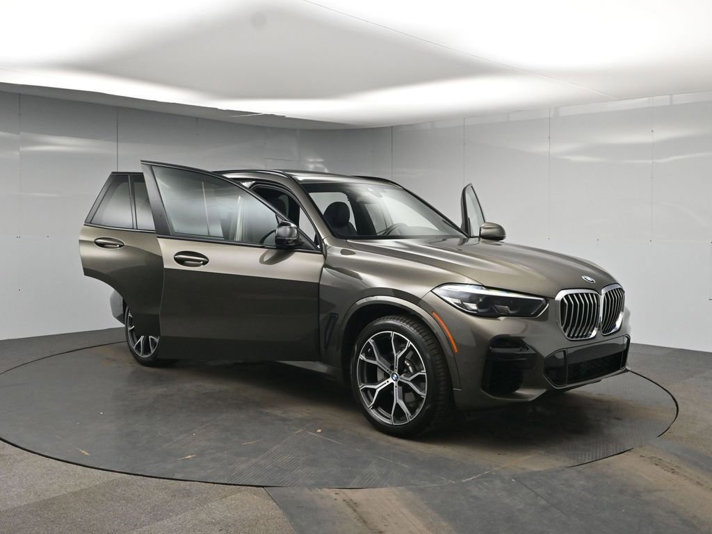 Used 2022 BMW X5 xDrive40i w/ M Sport Package image 57