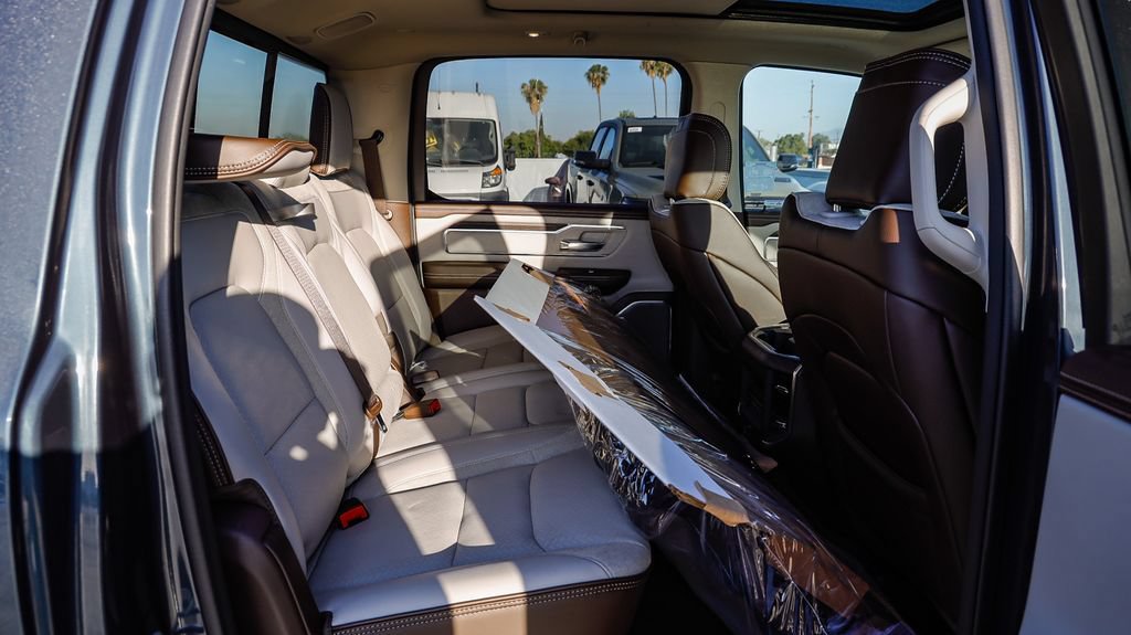 New 2026 RAM 1500 Laramie w/ Advanced Safety Group II AWD/4WD image 20