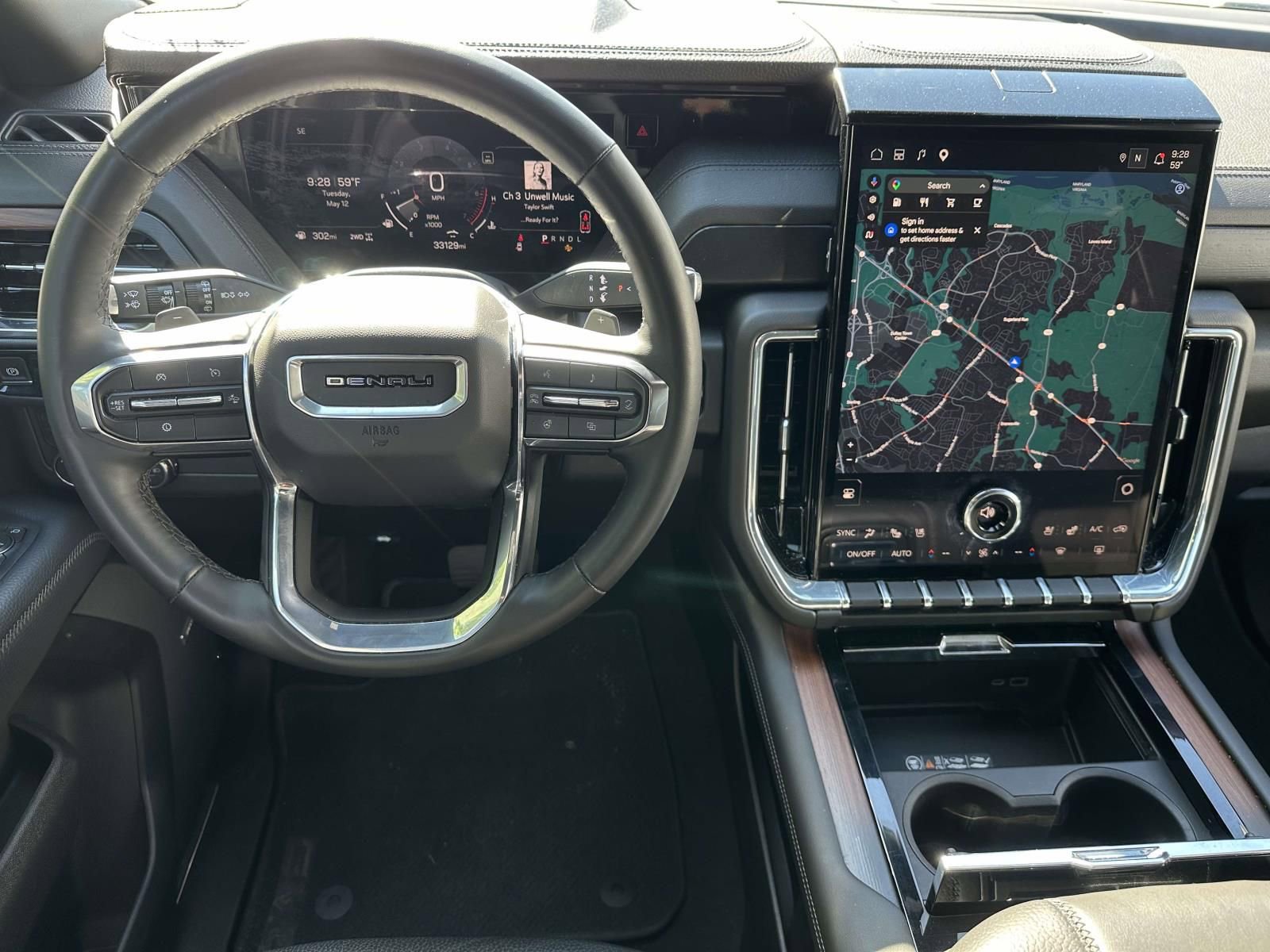 Certified 2025 GMC Yukon Denali AWD/4WD image 8