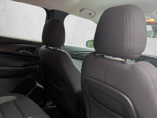 Used 2024 Chevrolet TrailBlazer LT FWD image 23