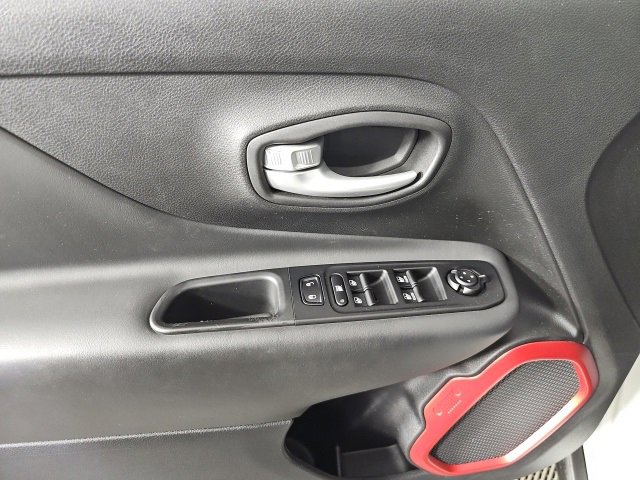 Certified 2023 Jeep Renegade Trailhawk w/ Trailhawk Elite Group image 11