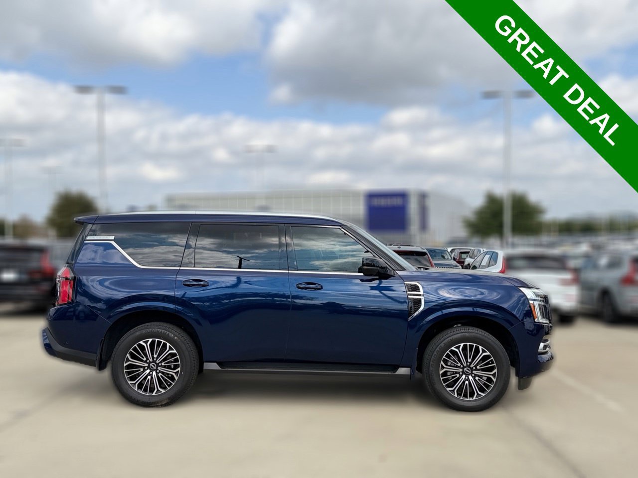 Used 2025 Nissan Armada Platinum w/ Convenience Package RWD image 6