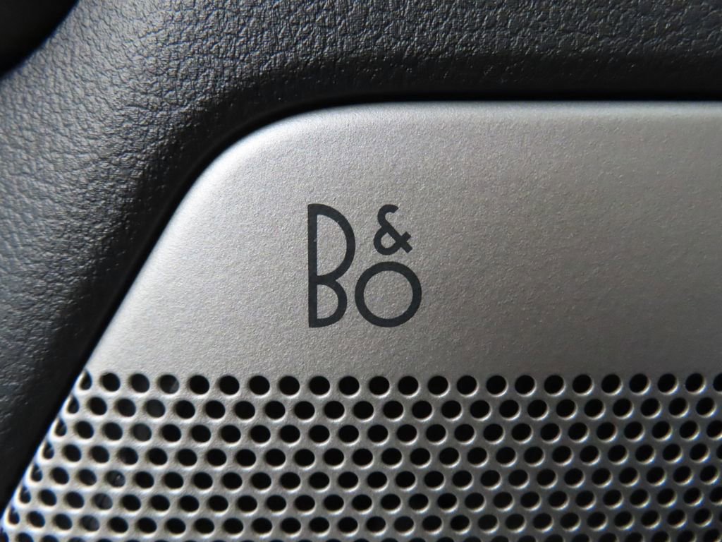 Used 2024 Ford F150 Lariat w/ Tow/Haul Package image 68