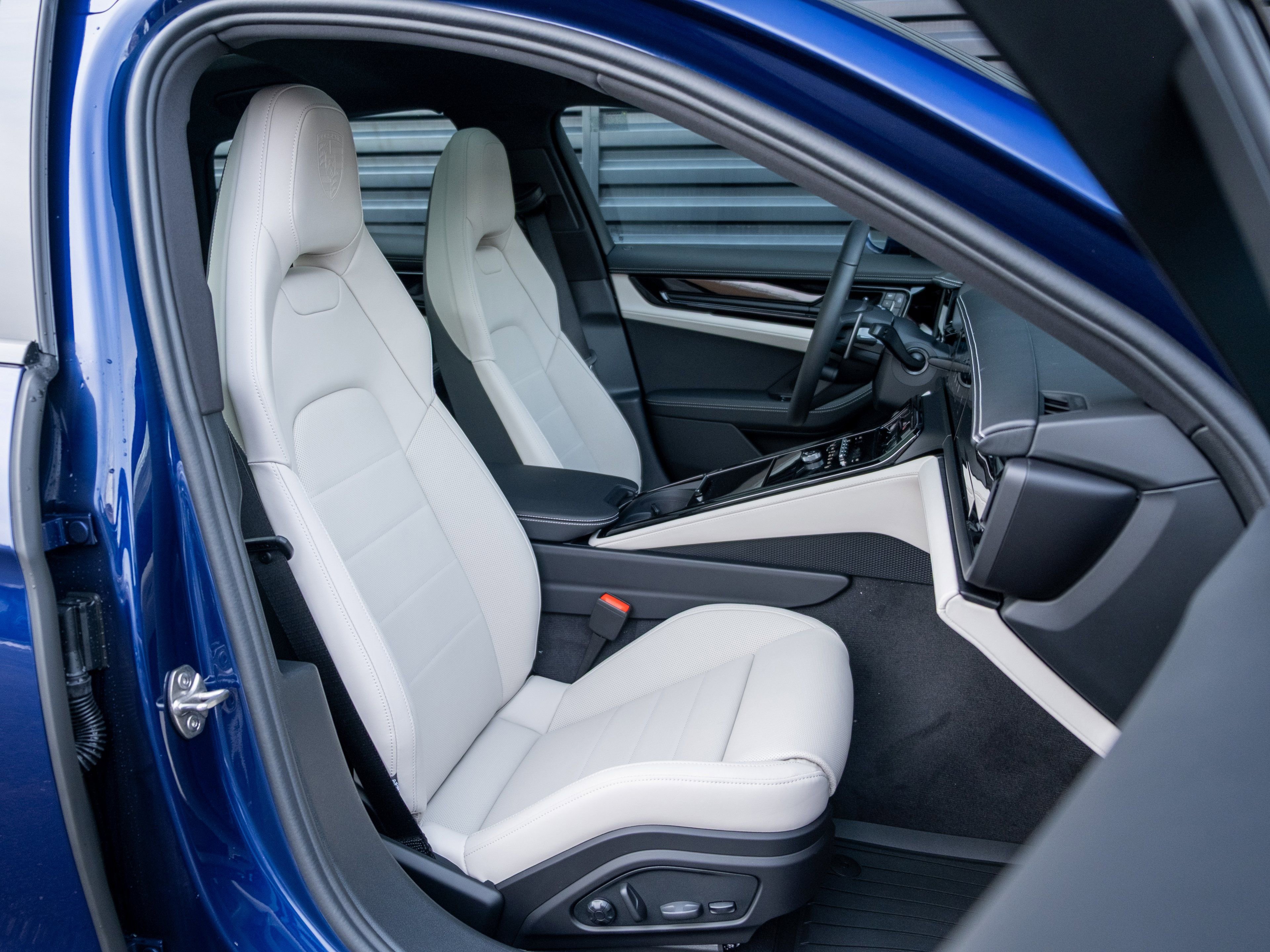 New 2026 Porsche Panamera 4 image 38