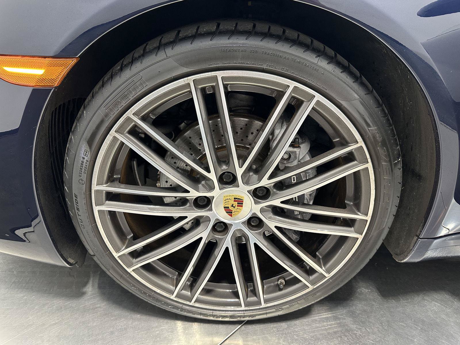 Certified 2018 Porsche 911 Carrera RWD image 11