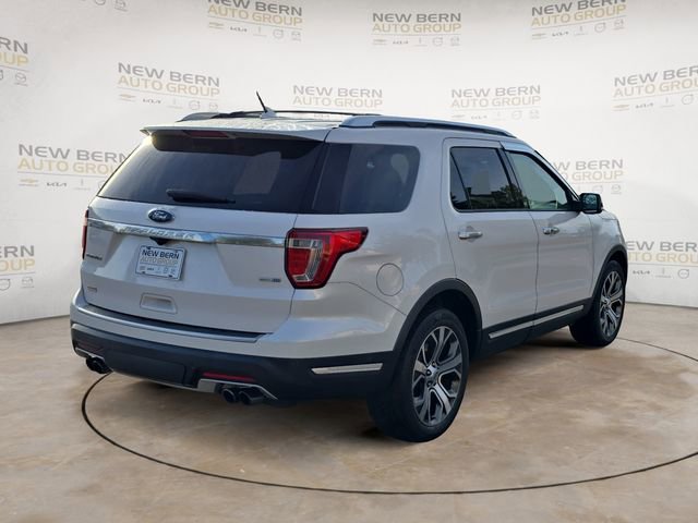 Used 2018 Ford Explorer Platinum image 5