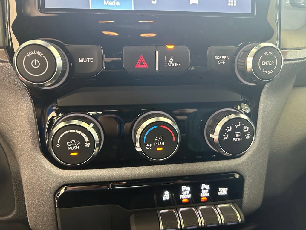 Used 2025 RAM 1500 Tradesman AWD/4WD image 44