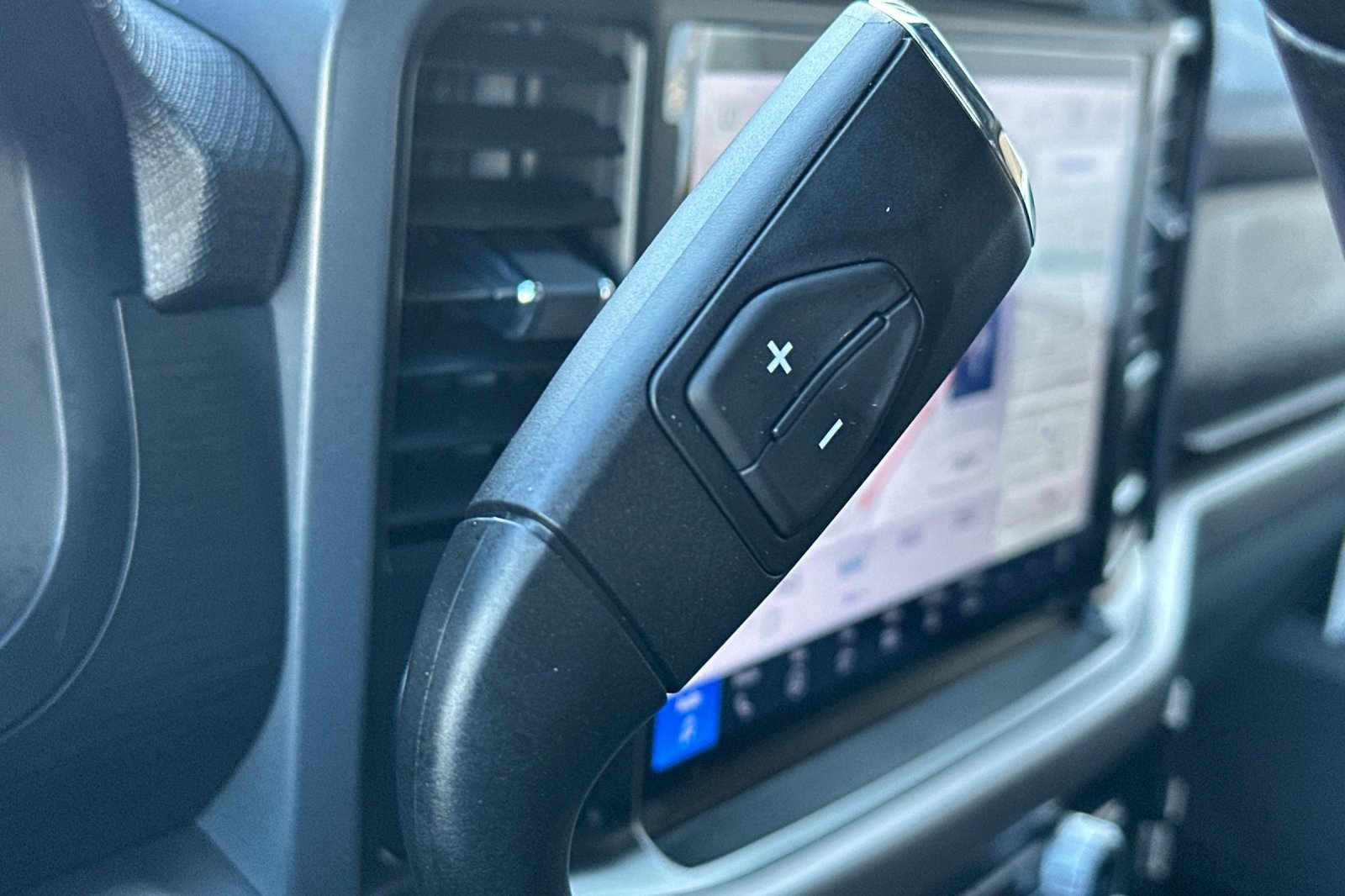 New 2025 Ford F150 XLT w/ Equipment Group 303A High image 21