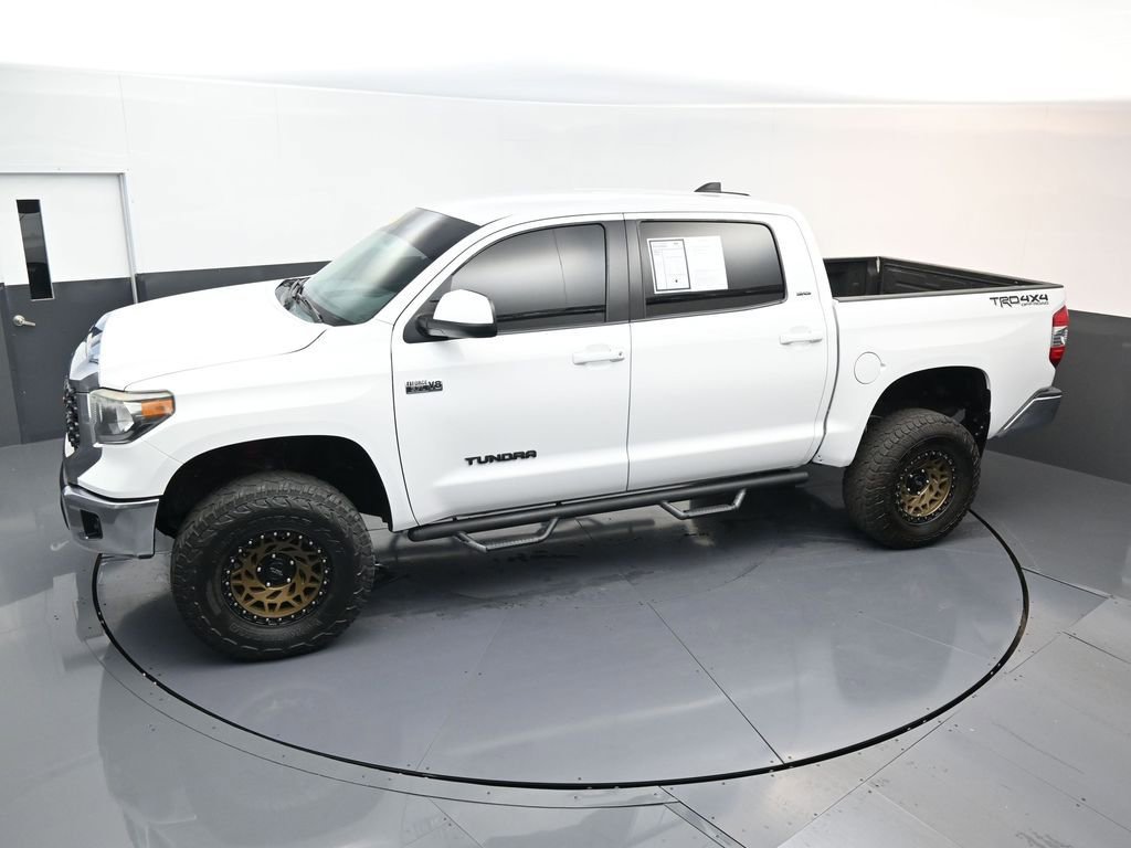 Used 2021 Toyota Tundra SR5 w/ SR5 Upgrade Package image 18