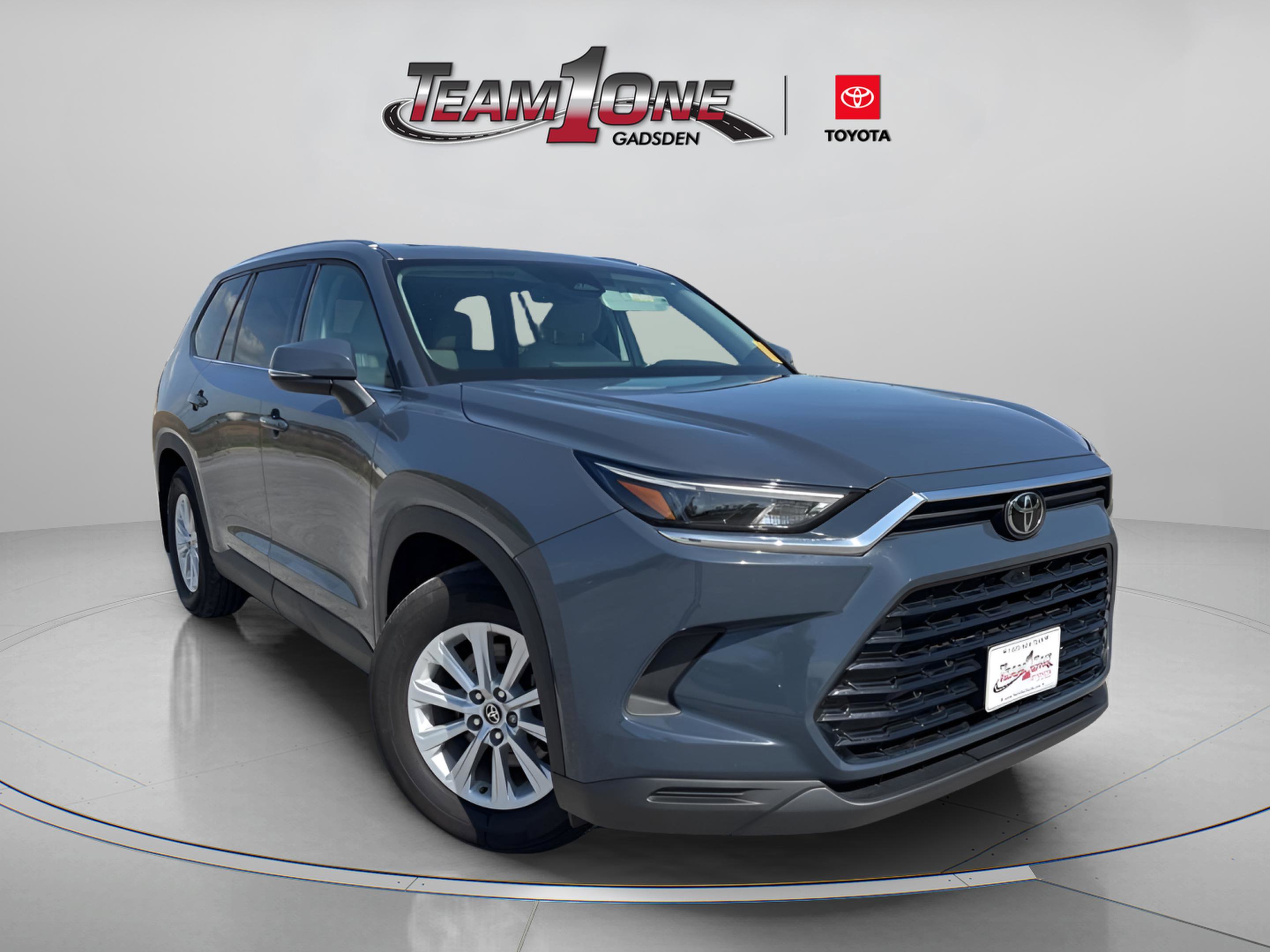 Certified 2024 Toyota Grand Highlander AWD image 1