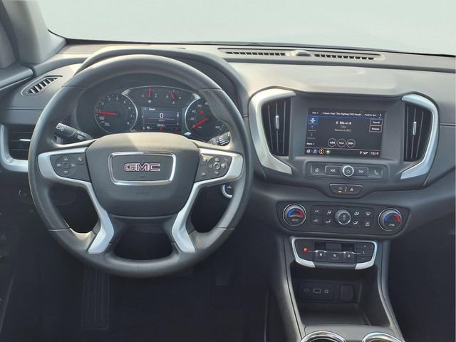 Certified 2023 GMC Terrain SLE w/ Driver Convenience Package image 4