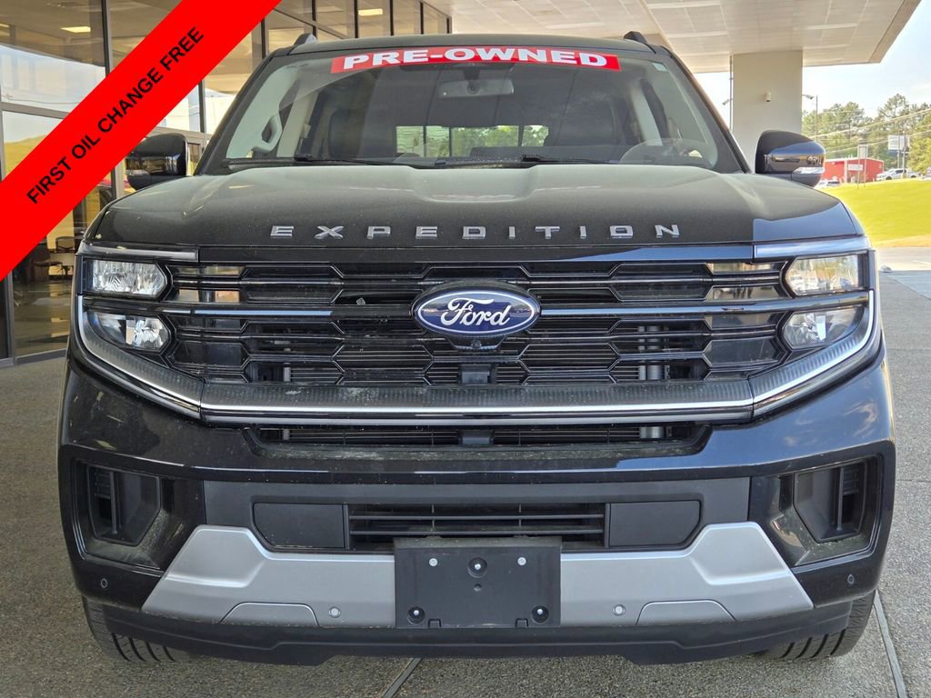 Used 2025 Ford Expedition Max Platinum image 7