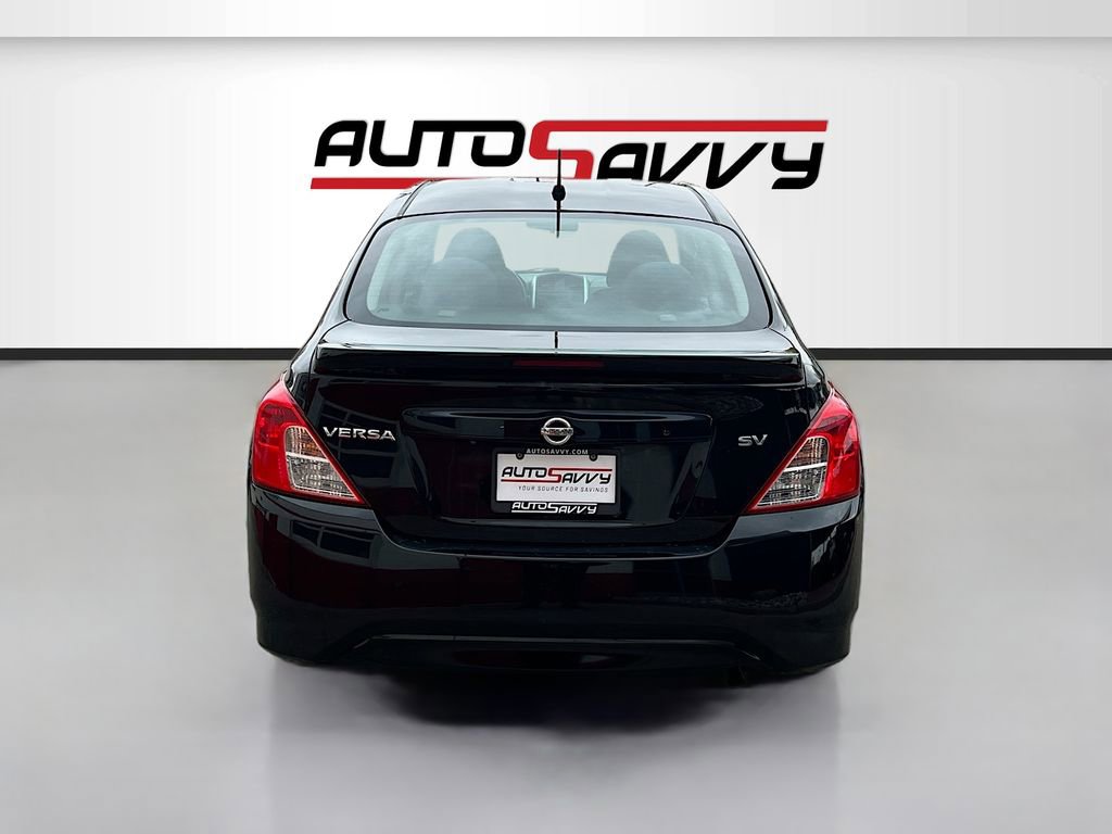 Used 2019 Nissan Versa SV FWD image 6