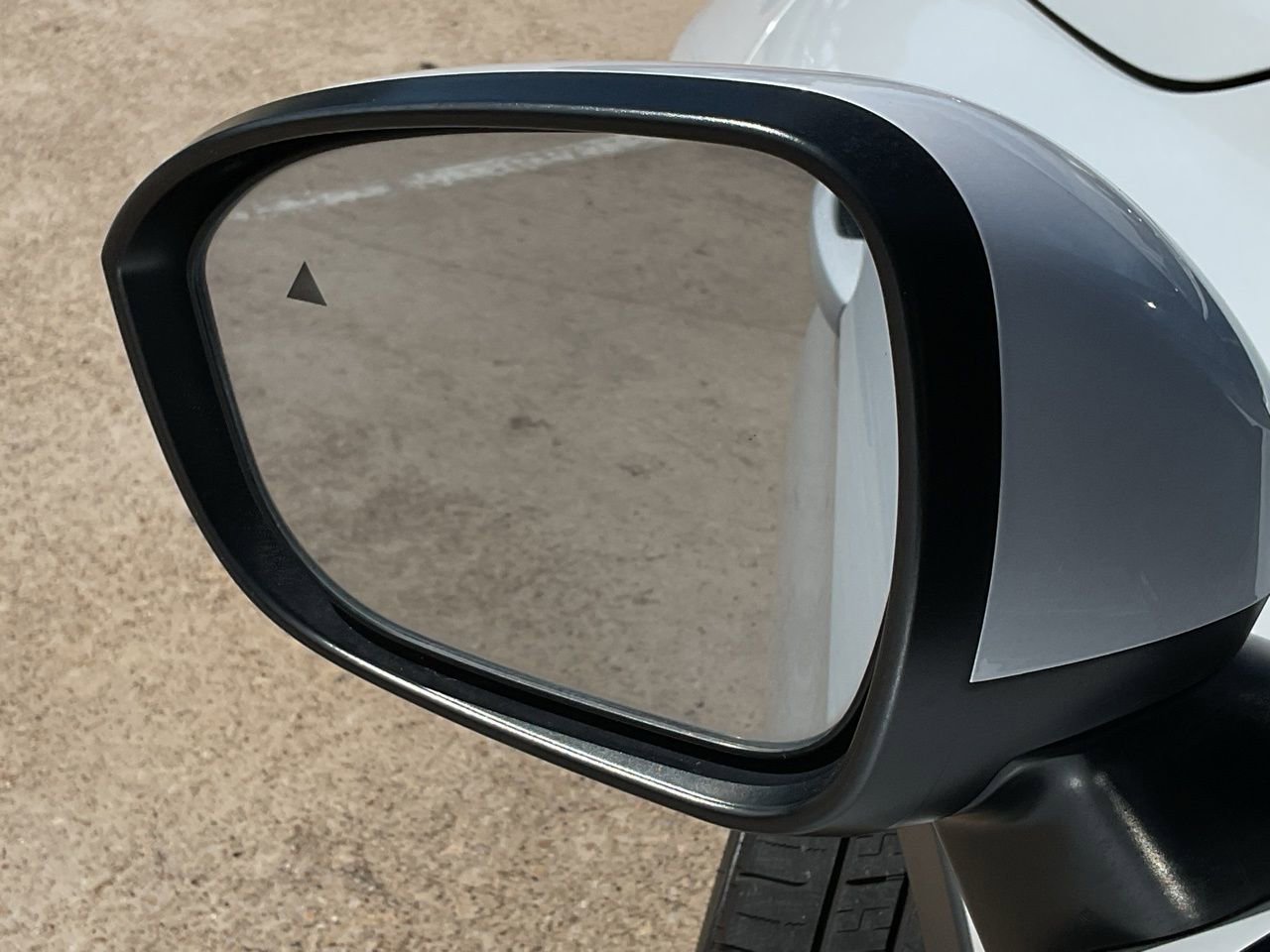 Used 2022 Mitsubishi Outlander ES image 11