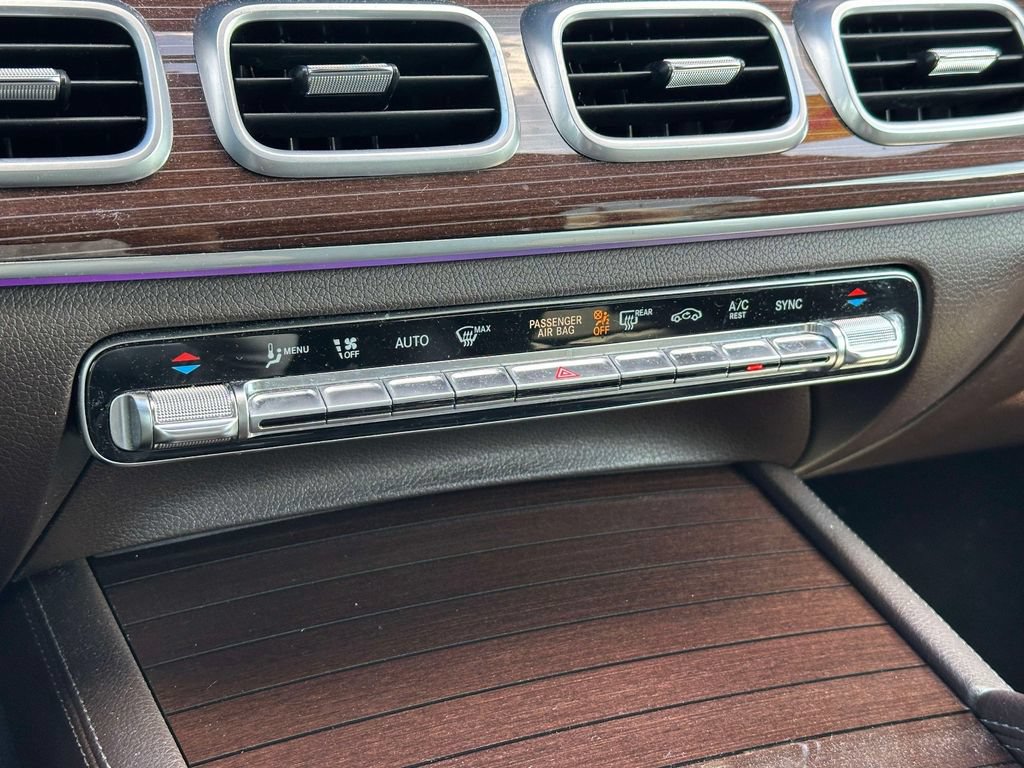 Used 2022 Mercedes-Benz GLS 450 4MATIC image 29