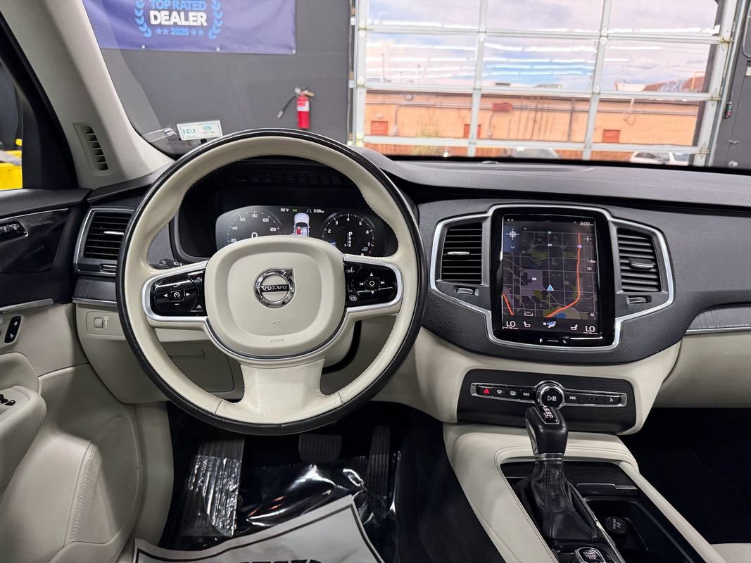 Used 2020 Volvo XC90 T5 Momentum AWD/4WD image 40