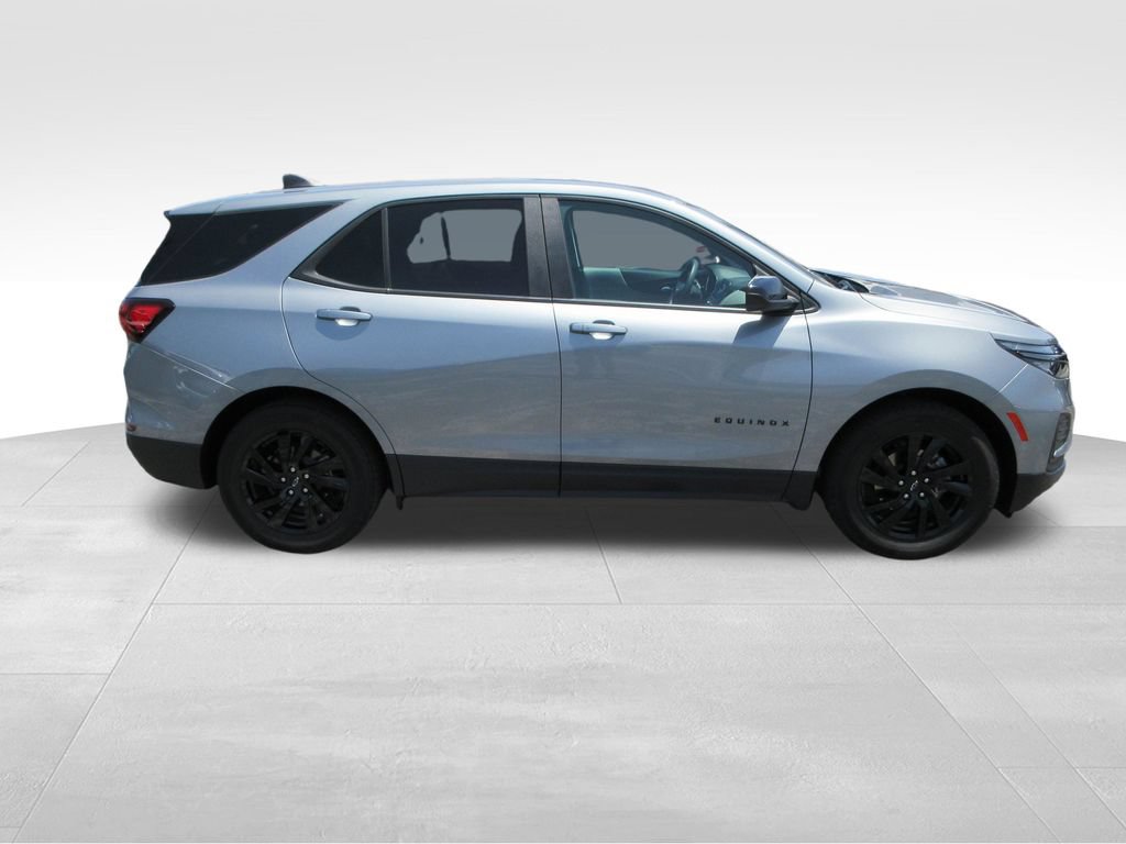 Used 2024 Chevrolet Equinox LS w/ LS Convenience Package FWD image 6