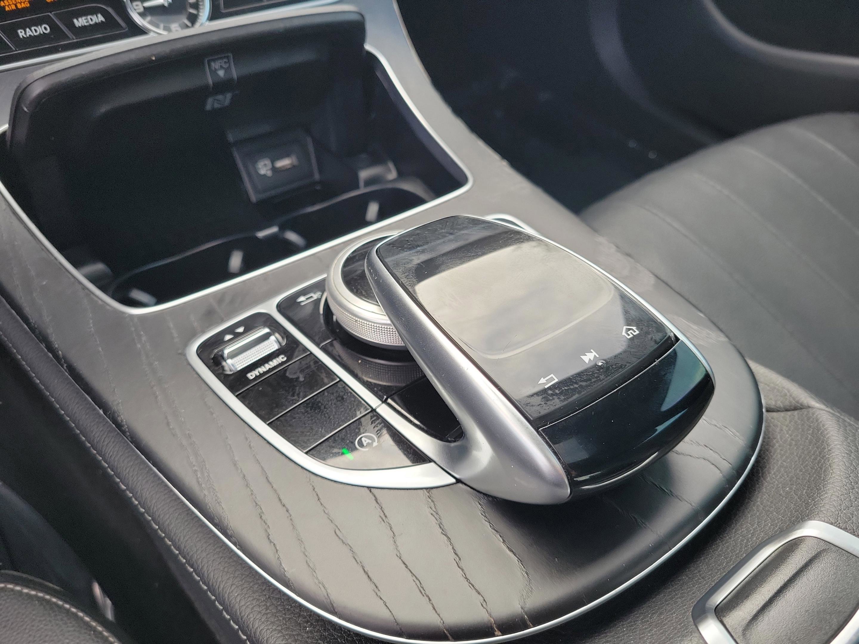 Used 2020 Mercedes-Benz E 350 Sedan image 32