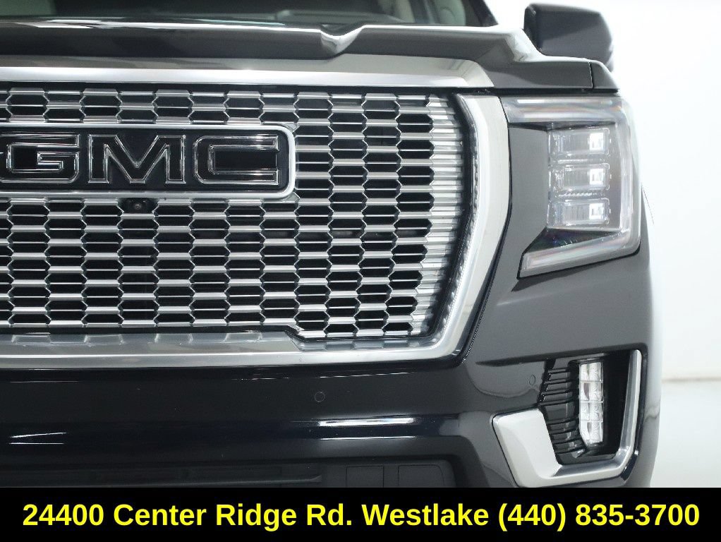 Used 2023 GMC Yukon Denali w/ Denali Reserve Package AWD/4WD image 8