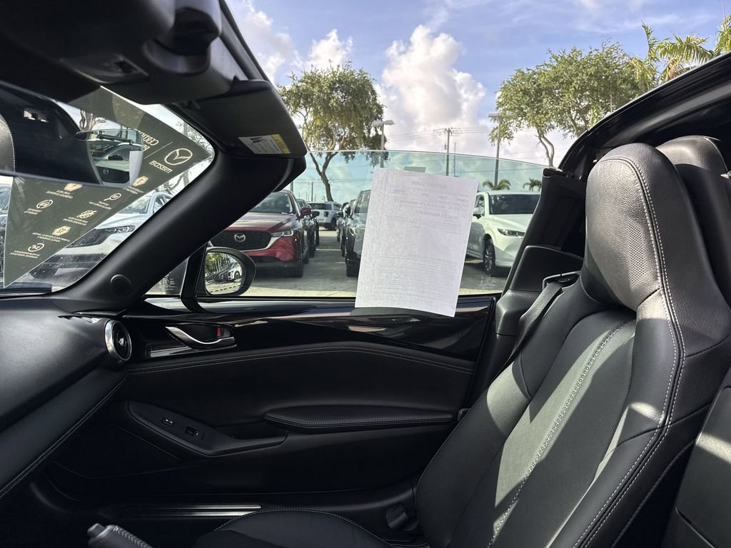Used 2024 MAZDA MX-5 Miata RF Grand Touring w/ Weather Package image 19