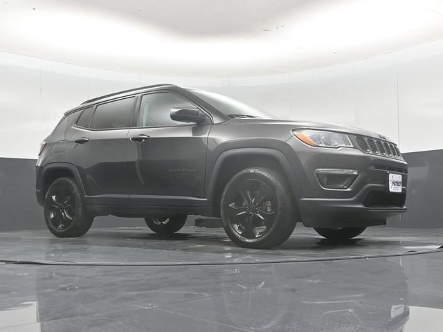 Used 2020 Jeep Compass Latitude AWD/4WD image 46