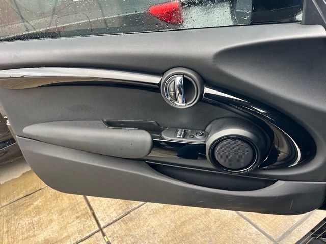 Used 2020 MINI Cooper S image 13