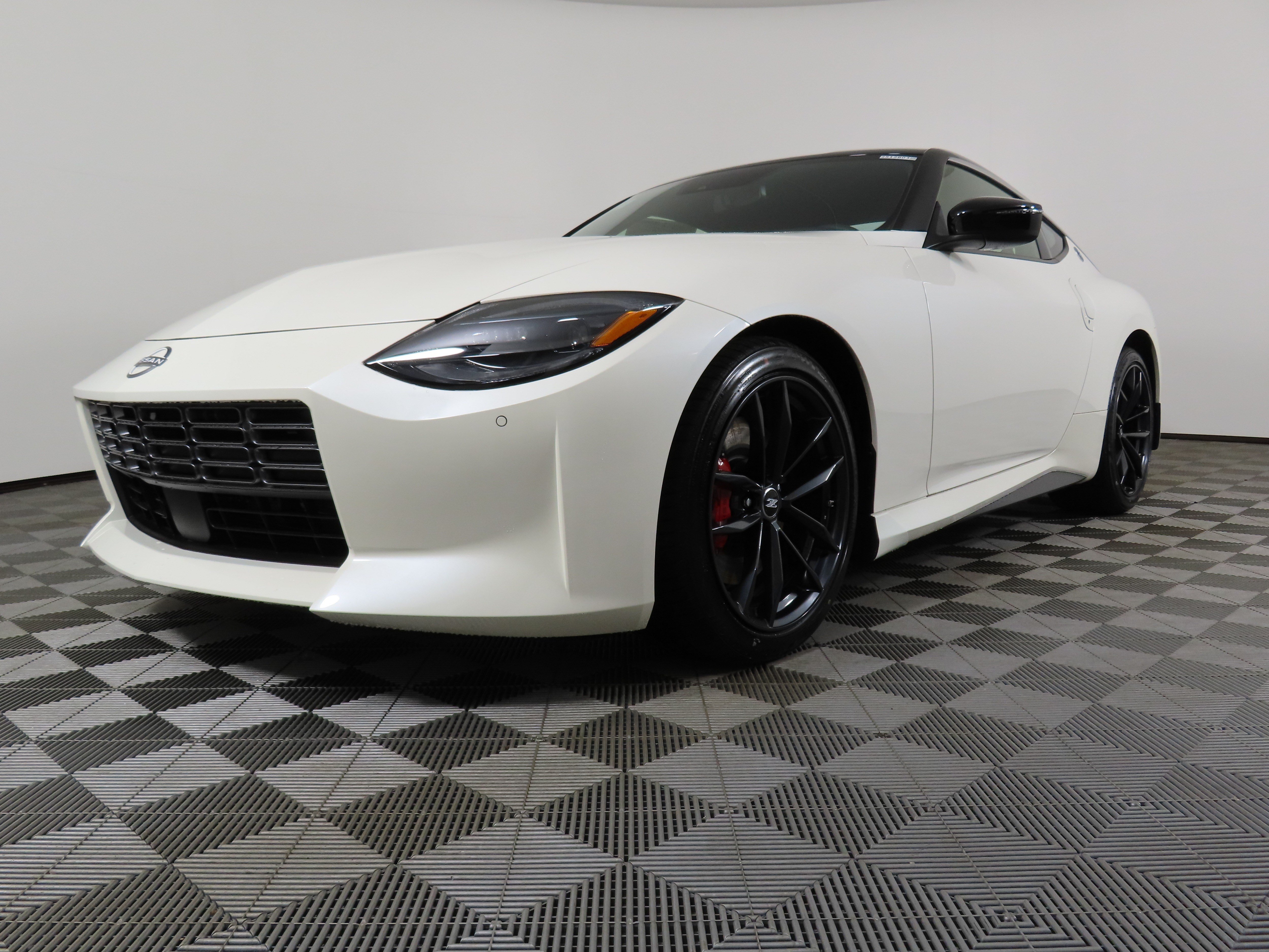 New 2026 Nissan Z Performance w/ Floor Mat Package RWD image 14