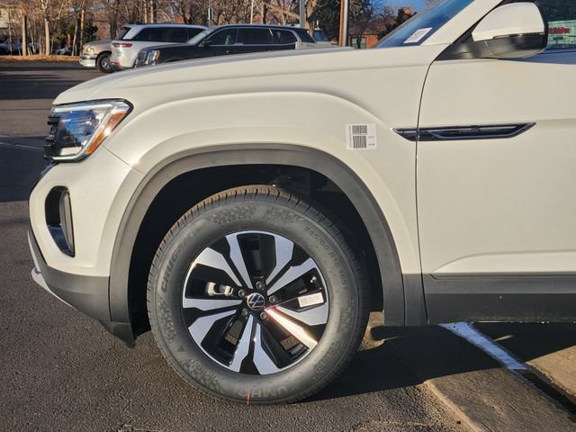 New 2026 Volkswagen Atlas Cross Sport SE AWD/4WD image 2
