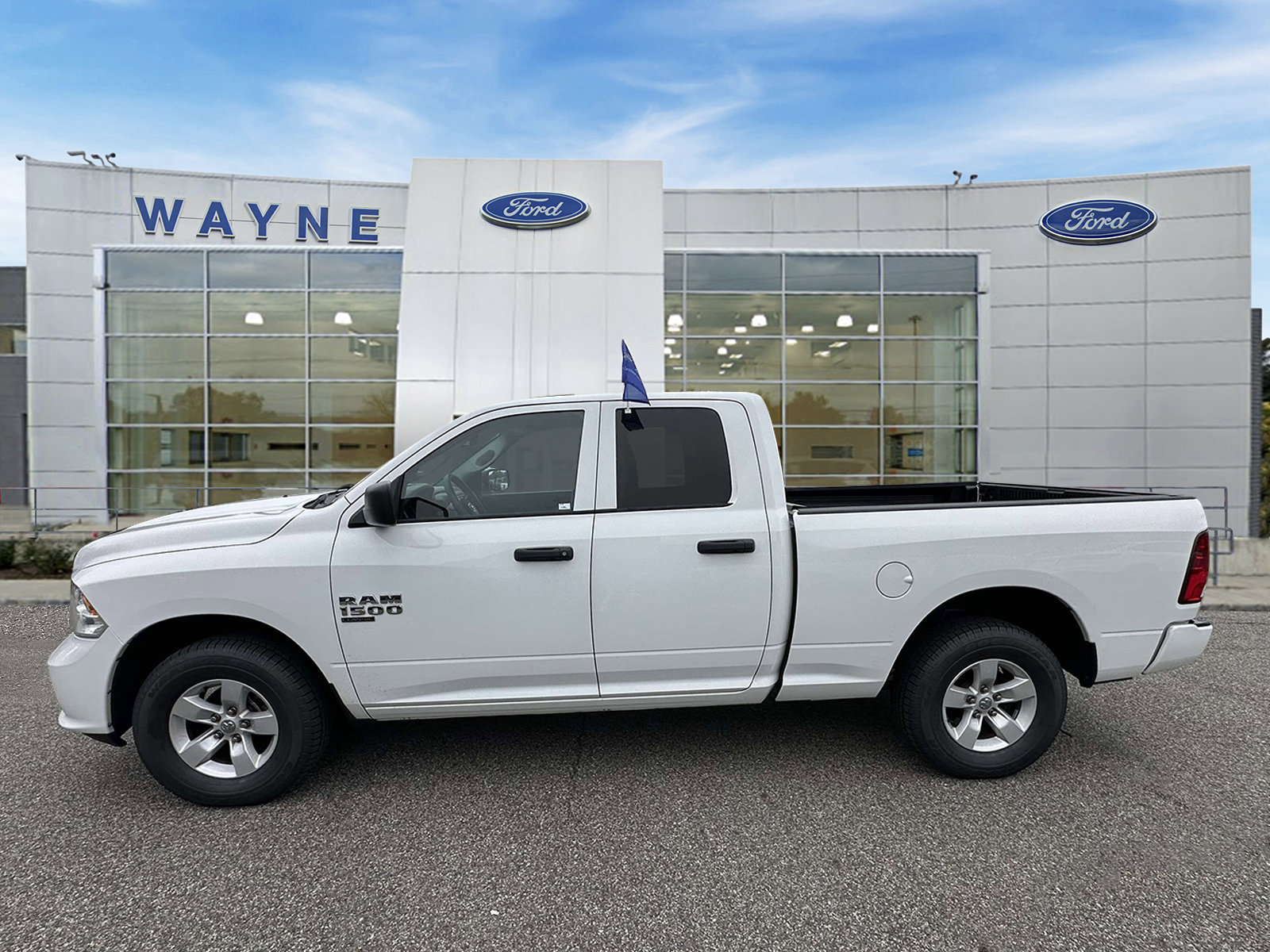 Used 2019 RAM 1500 Express AWD/4WD image 7