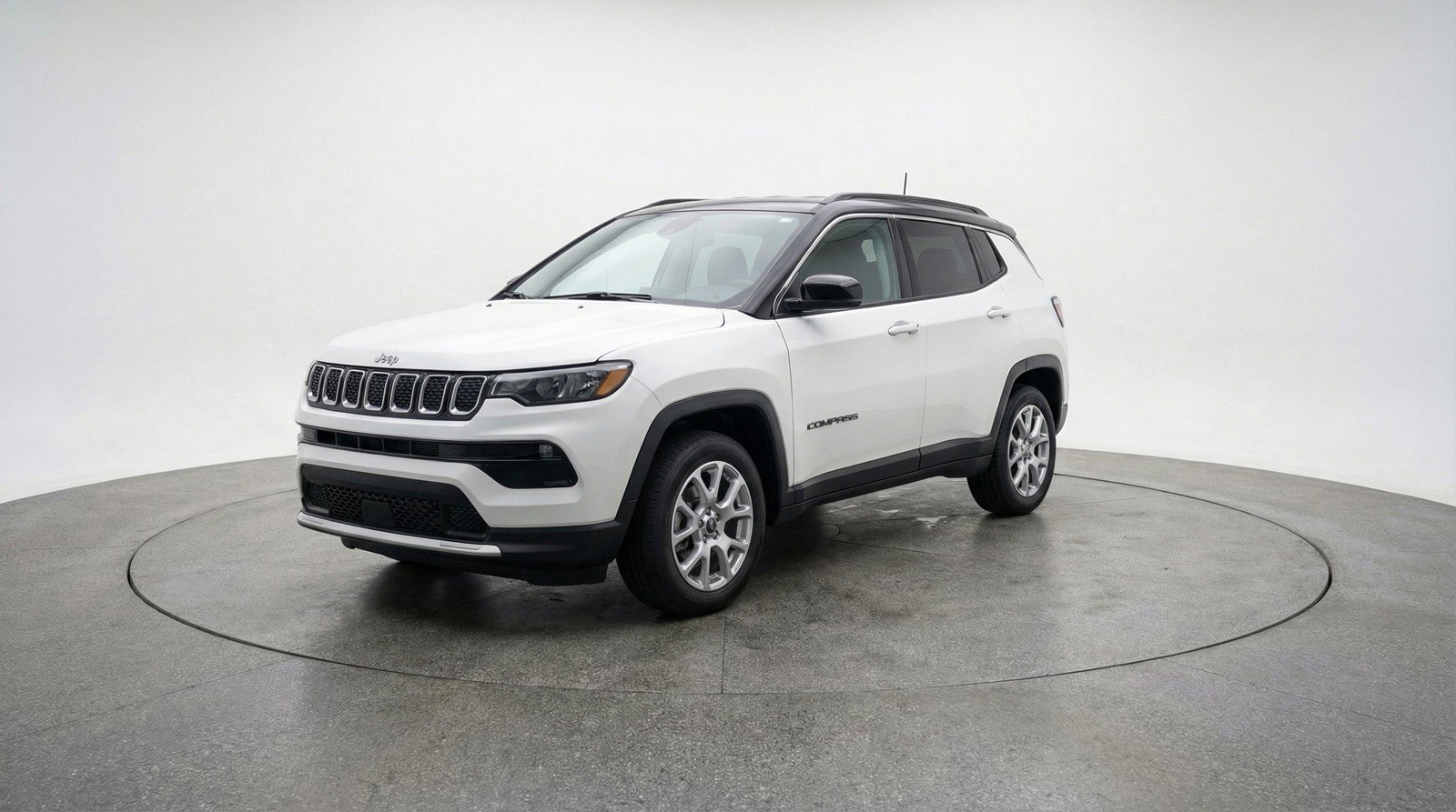 Used 2025 Jeep Compass Limited image 3