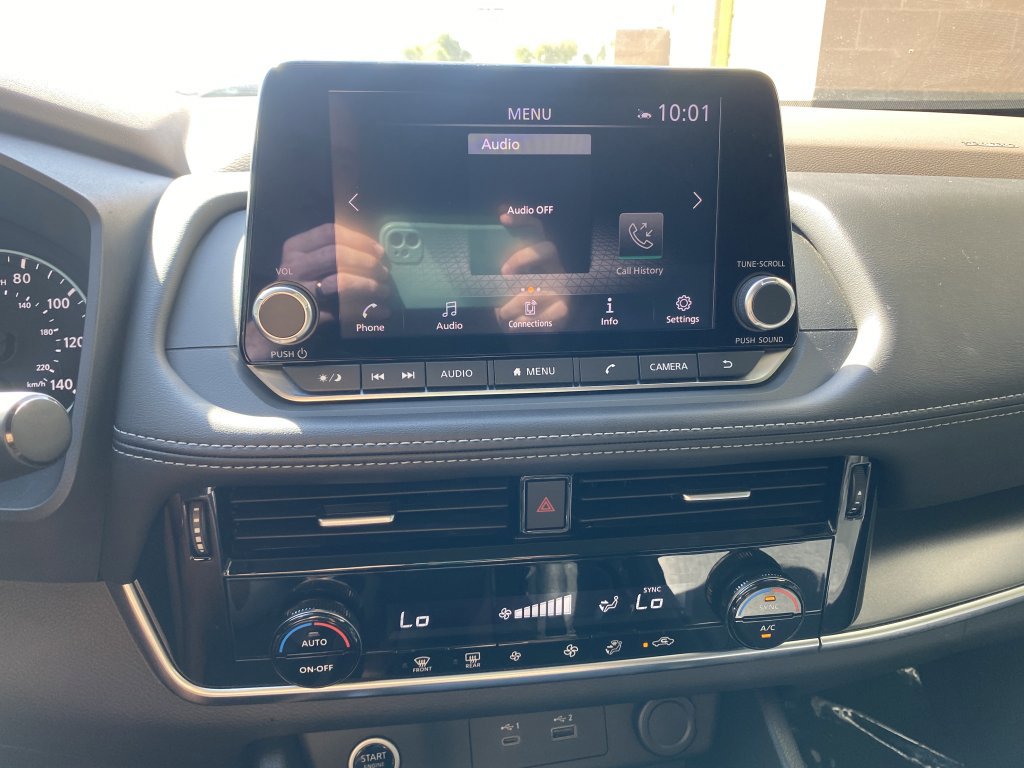 Used 2022 Nissan Rogue SV FWD image 37