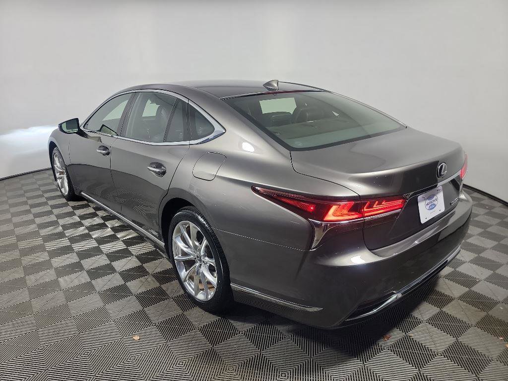 Used 2019 Lexus LS 500h AWD image 11