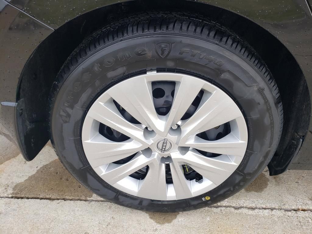 Certified 2025 Nissan Sentra S FWD image 44