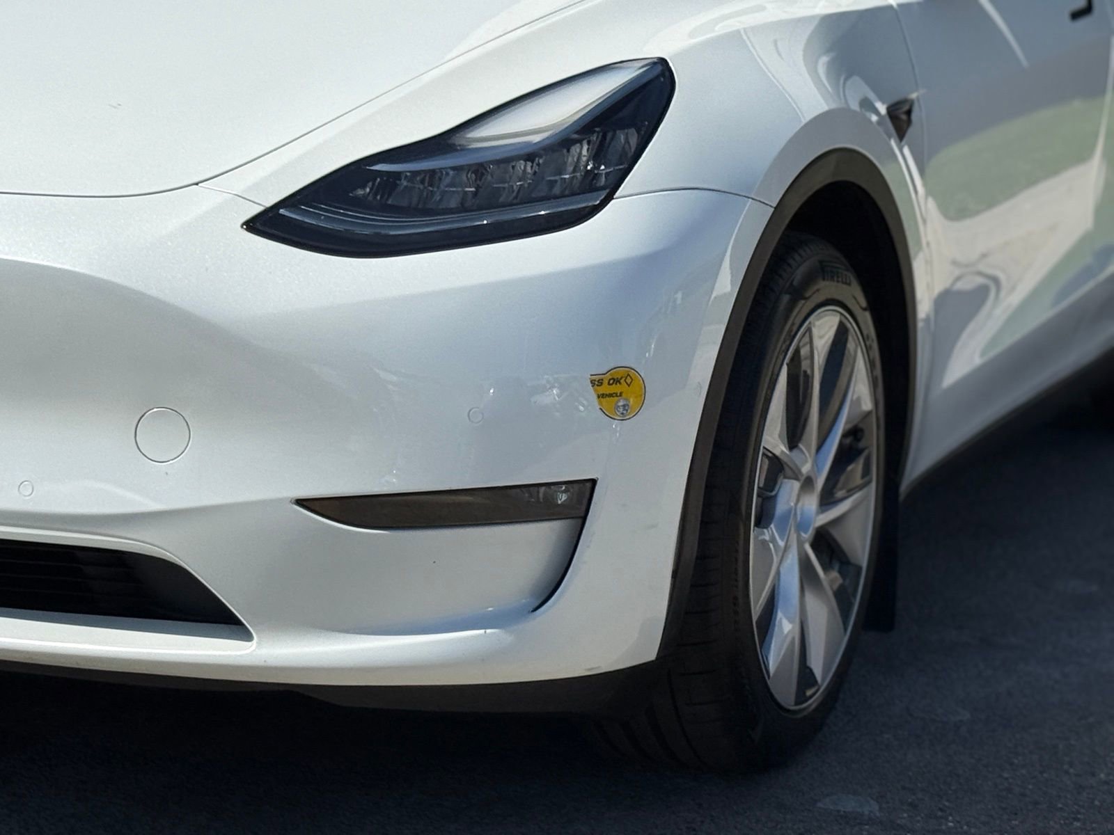 Used 2022 Tesla Model Y Long Range image 4