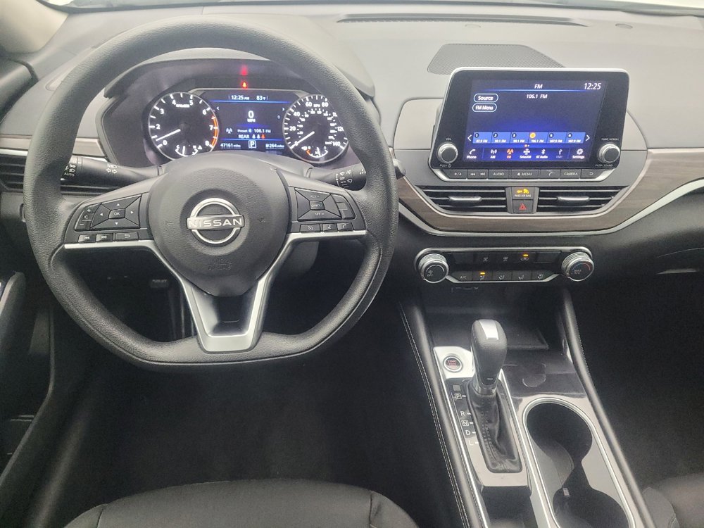Used 2023 Nissan Altima 2.5 SV image 22