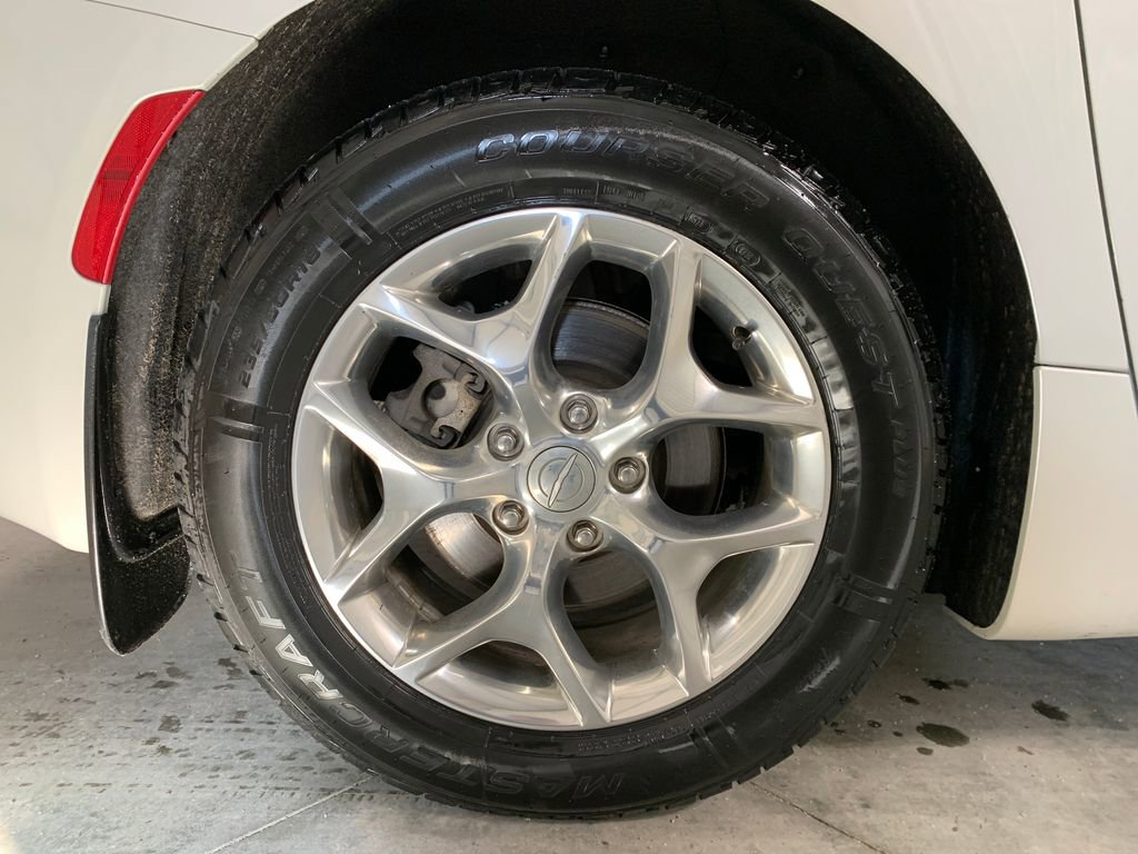 Used 2020 Chrysler Pacifica Limited image 29