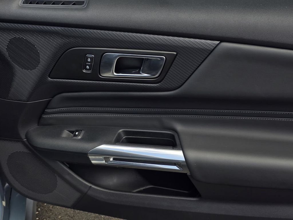 Used 2024 Ford Mustang Premium RWD image 33