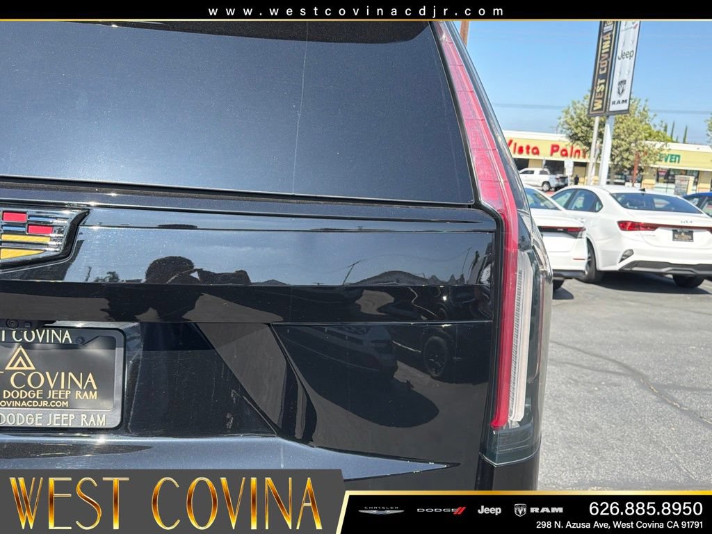 Used 2023 Cadillac Escalade V AWD/4WD image 35