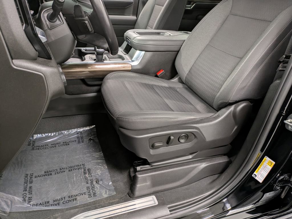 Used 2022 Chevrolet Silverado 1500 RST image 9