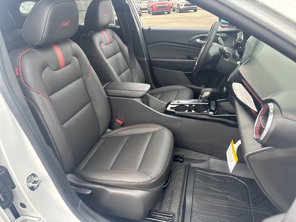 New 2026 Chevrolet Trax RS w/ Driver Confidence Package FWD image 13