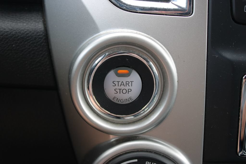 Used 2021 Nissan Titan SV w/ SV Convenience Package AWD/4WD image 42