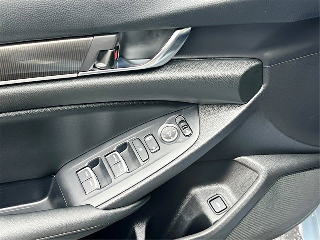 Used 2021 Honda Accord Sport image 17