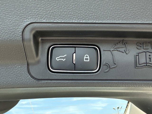 New 2026 Ford Explorer Active w/ Active Comfort Package RWD image 14