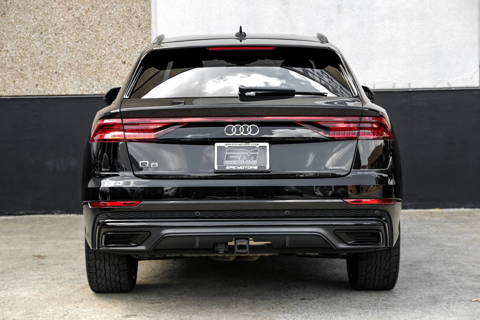 Used 2020 Audi Q8 Prestige w/ Prestige Package AWD/4WD image 9