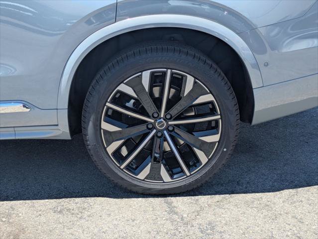 New 2026 Volvo XC90 B6 Plus w/ Protection Package Premier AWD/4WD image 6