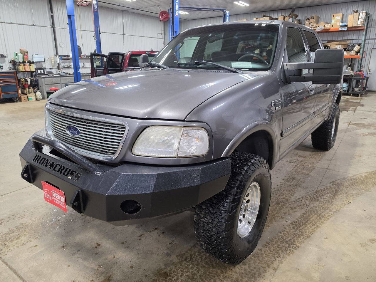 Used 2003 Ford F150 XLT AWD/4WD image 4