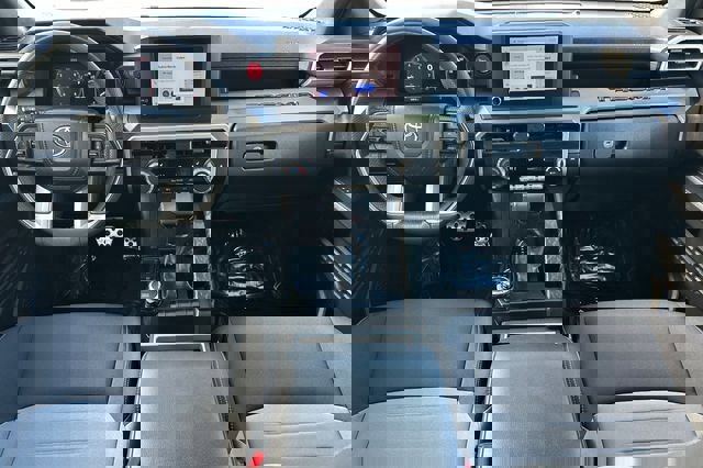 Used 2024 Toyota Tacoma TRD Sport image 15