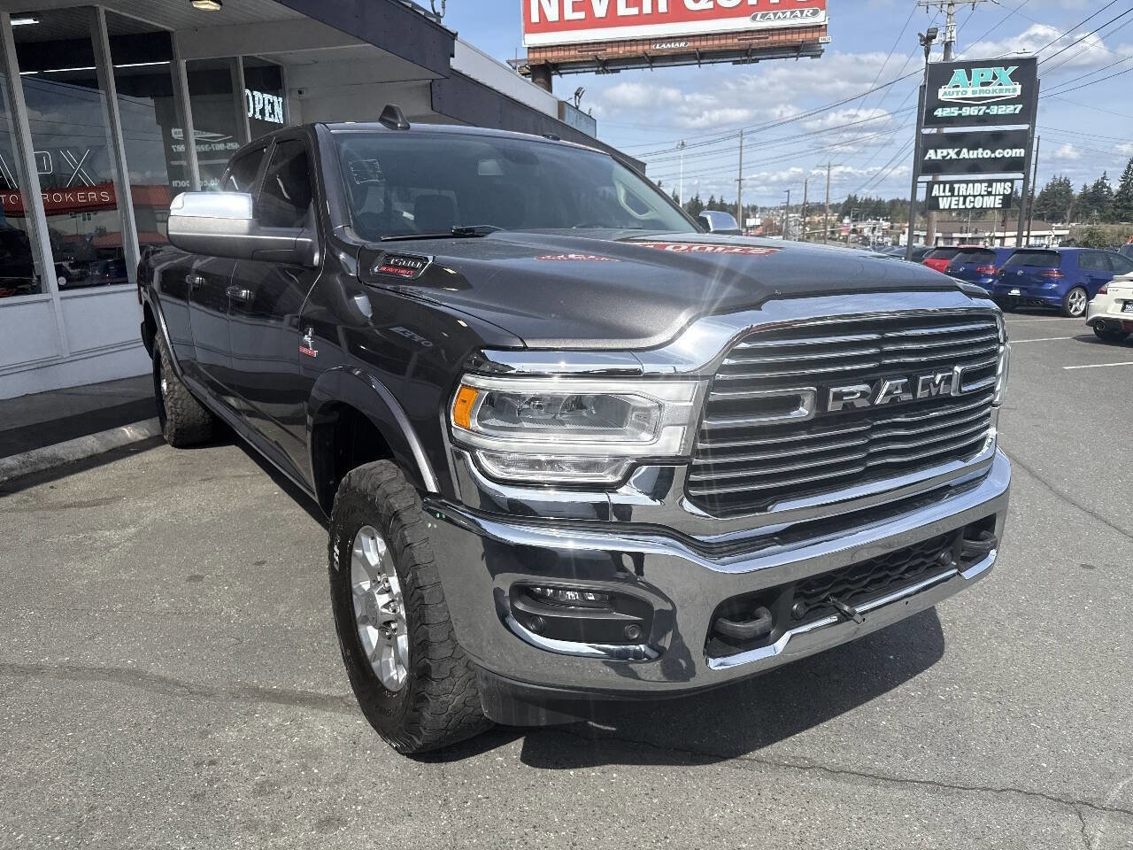 Used 2021 RAM 3500 Laramie AWD/4WD image 11