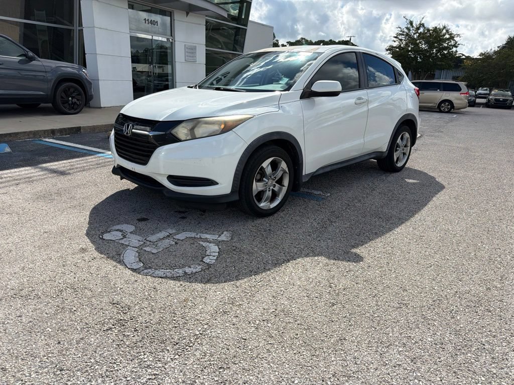 Used 2017 Honda HR-V LX image 21